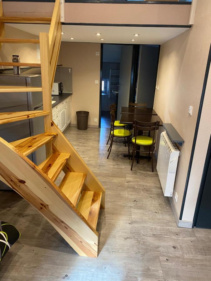 Appartement N4 Yssingeaux Exteriör bild